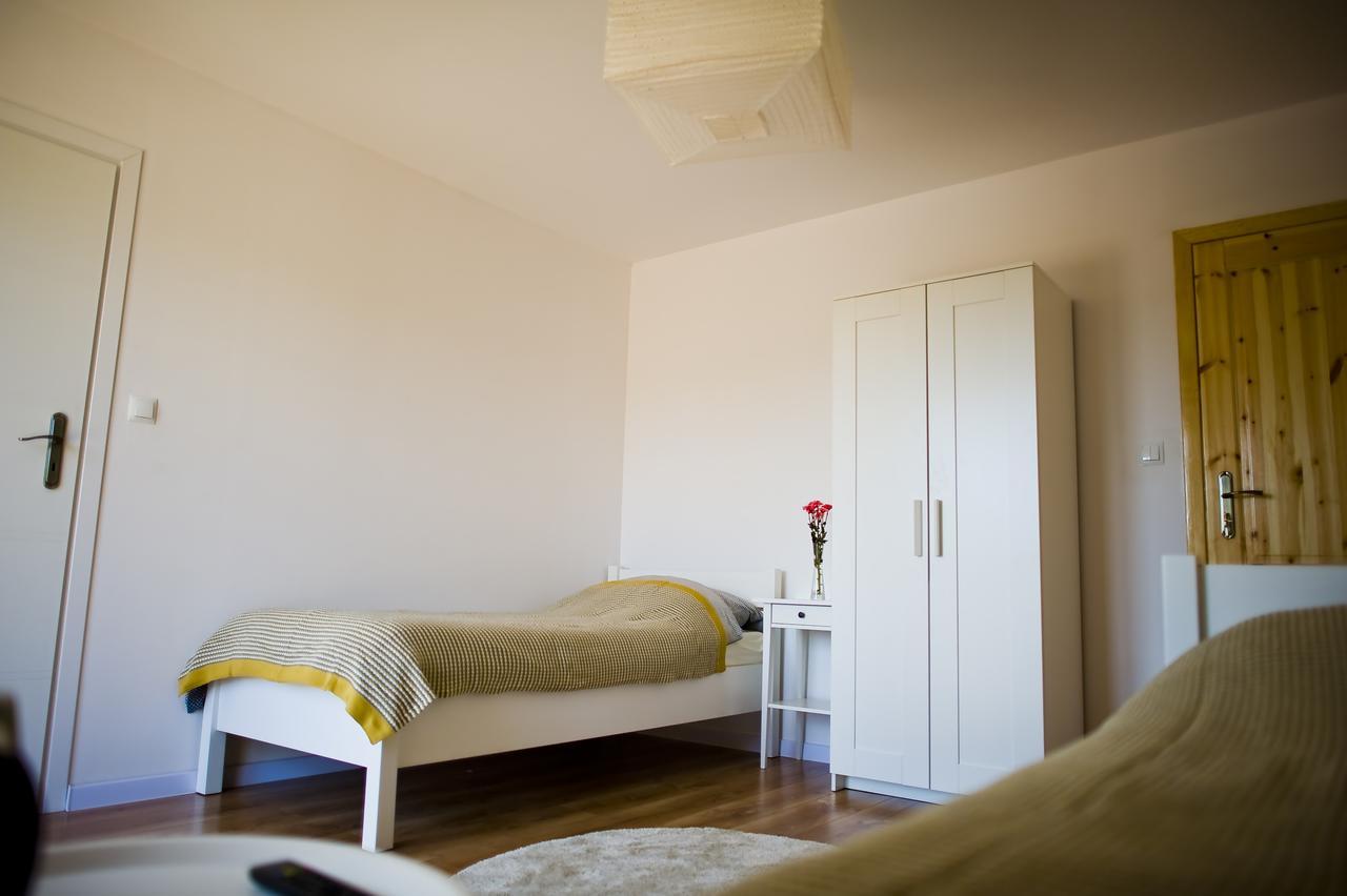 Miodowy Zakatek Caloroczne Domki I Pokoje Przy Suntago, Deepspot, Pyszne Sniadania, Grill, Ognisko Mszczonów Esterno foto